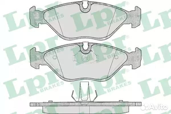 05P656 Комплект тормозных колодок