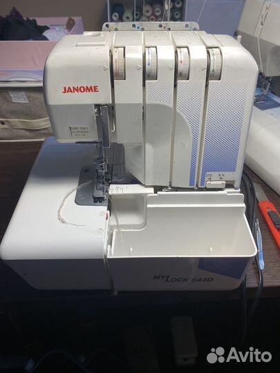 Оверлок Janome my lock 664 d