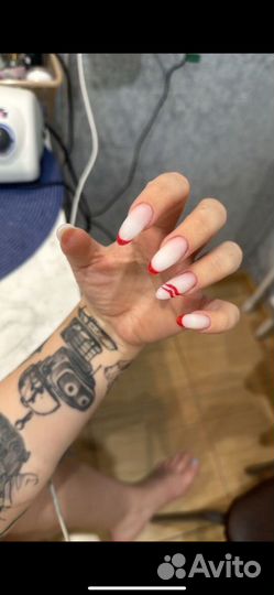 Маникюр и наращивание ногтей