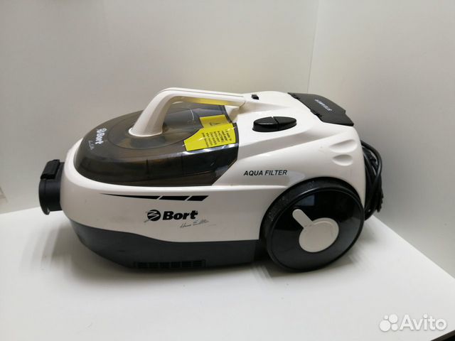 Пылесос bort BSS-3500-St (T11182)