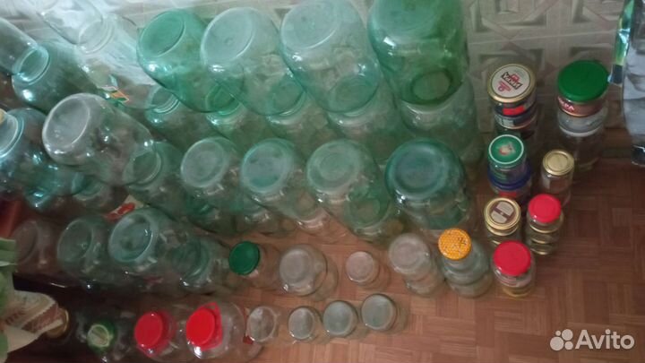 Стеклянная банка 5, 3, 0,6, 0,25, бутыли