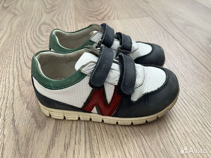 Кроссовки 24 размер