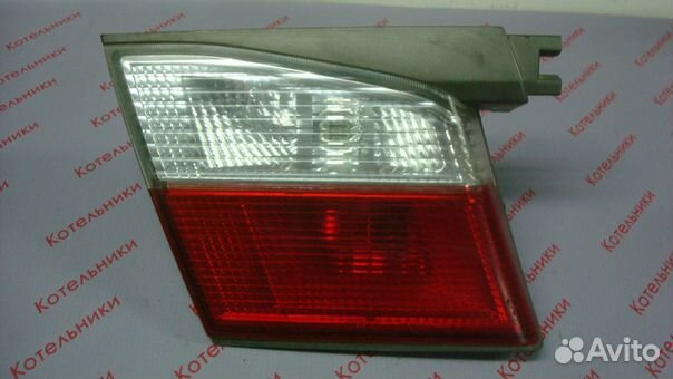 Nissan Р11 26555-7J186 Фонарь задний левый