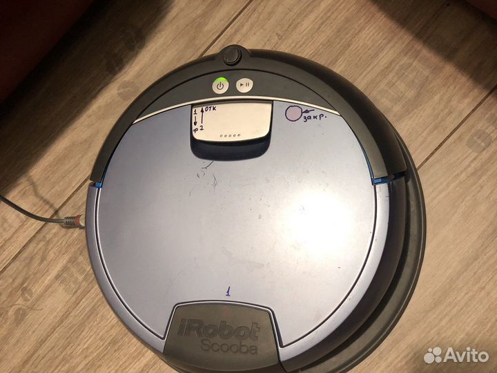 Робот пылесос irobot scooba
