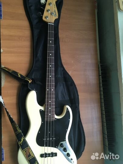 Бас- гитара «Fender Jazz Bass