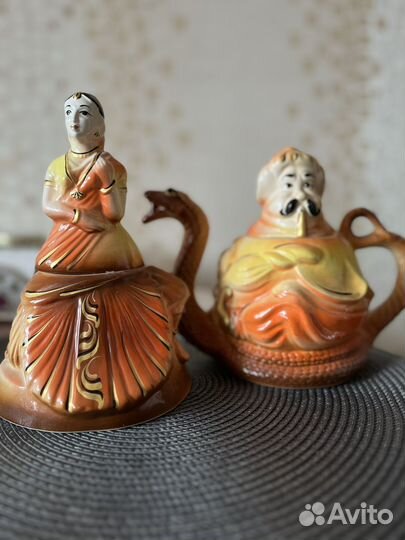 Чайник заварочный и песочница декоративные