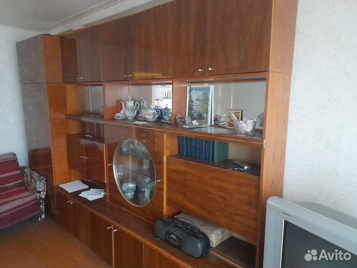 Сервант, стенка 4 секции