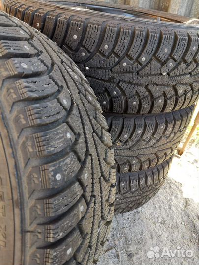 Комплект зимних колес Nokian Nordman5 195/65R15