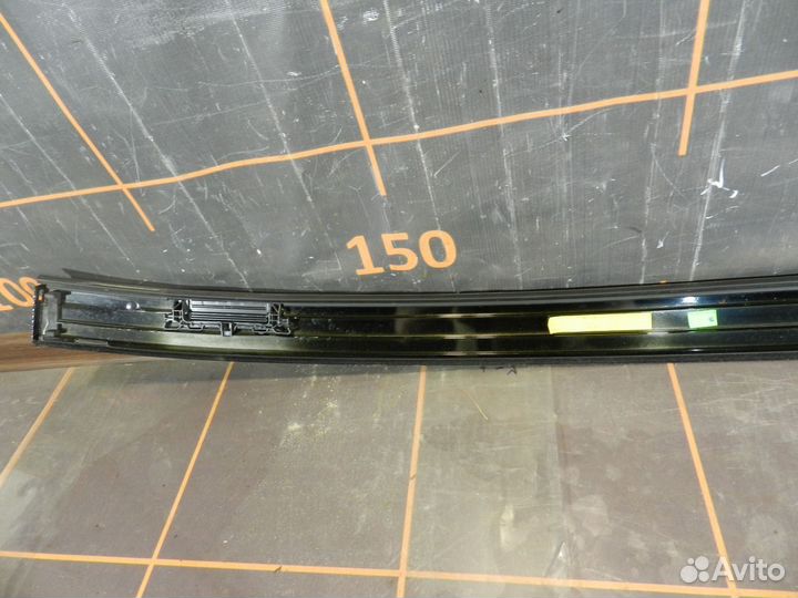 Молдинг крыши правый - Mercedes-Benz E-klasse W212