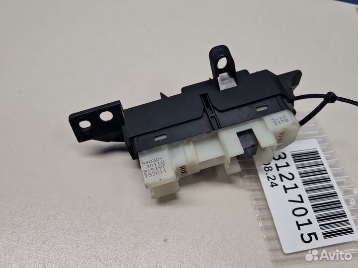 Кнопка стеклоподъемника Lexus GS S190 2005-2011