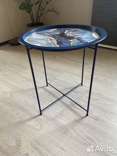 Стол-поднос
