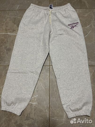 Спортивный костюм reebok женский