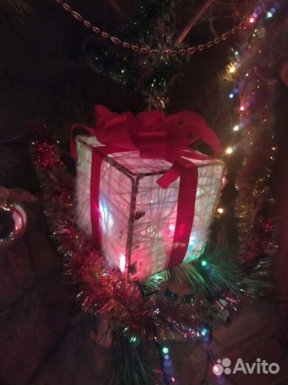 Новогодний светящийся подарок