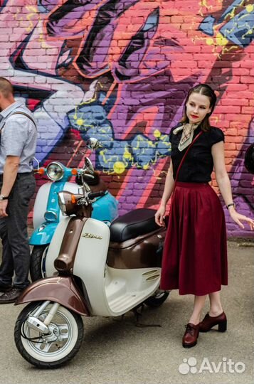 Аренда ретро мопеда / скутера для съёмки