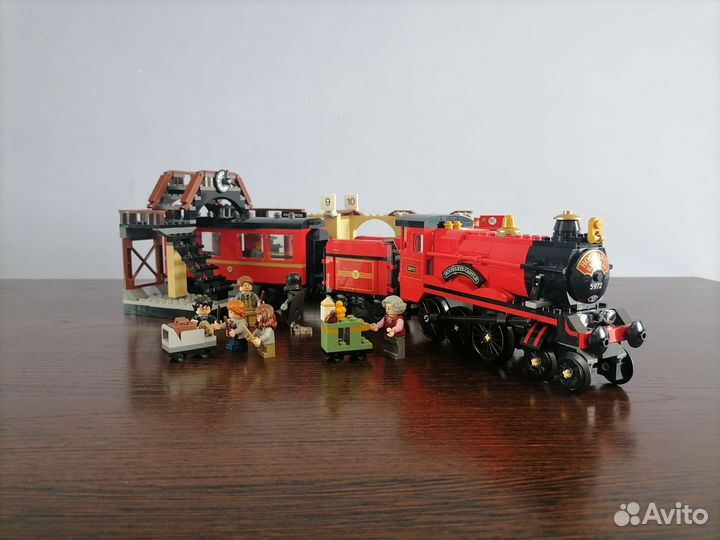 Lego Harry Potter 75955 «Хогвартс-экспресс»