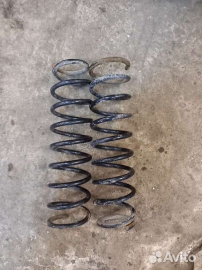 Пружины передние