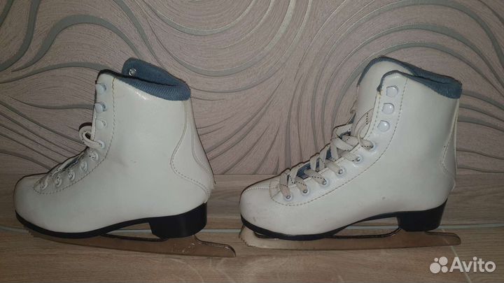 Коньки фигурные для девочки, 31 р
