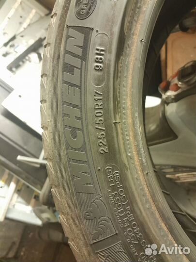 Michelin X-Ice 225/50 R17 98H