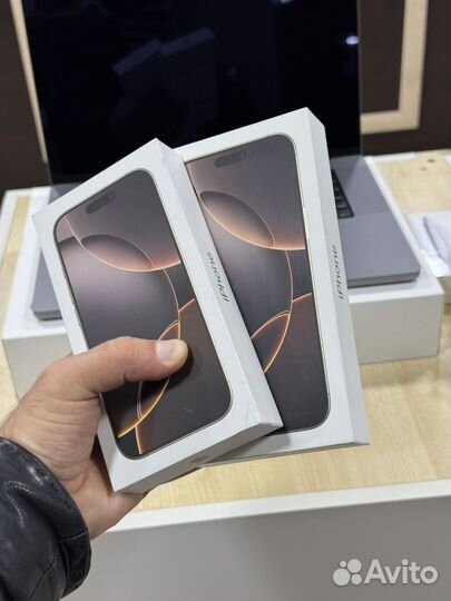 iPhone 16 Pro Max, 256 ГБ