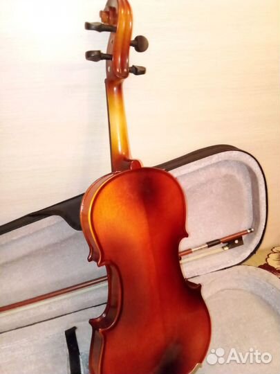 Скрипка 4/4 Antonius Stradivarius