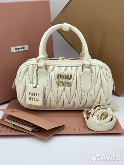 Сумка женская черная MIU MIU