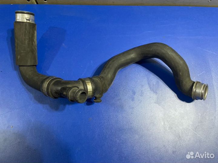 Патрубок радиатора Mercedes-Benz C-Class W203