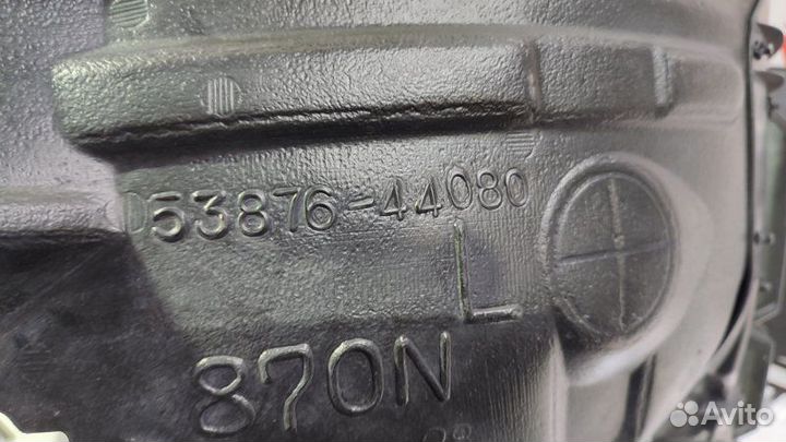 Подкрылок передний левый Toyota Ipsum ACM21 2AZ