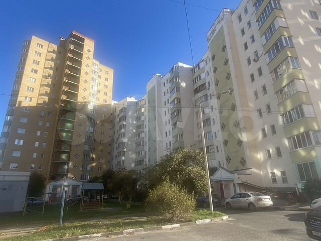 3-к. квартира, 60 м², 9/10 эт.