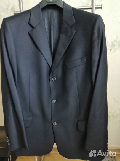 Костюмы класс.philippe artois,пиджаки.BugattiDigel