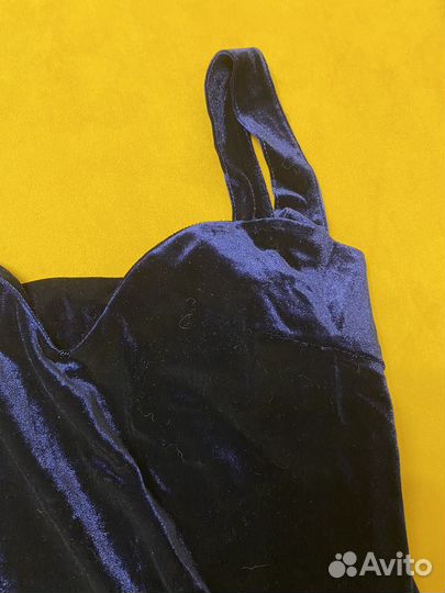 Платье мини новое женское