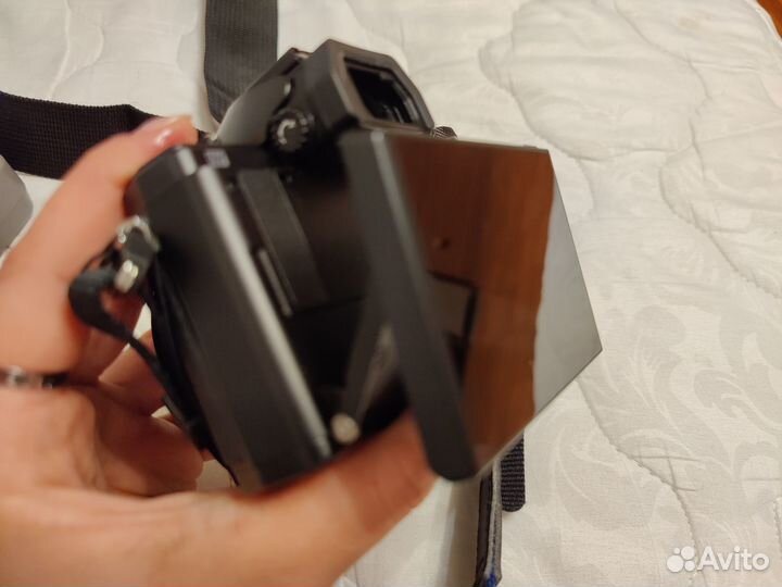 Фотоаппарат Olympus OM-D E-M10 Mark II Kit