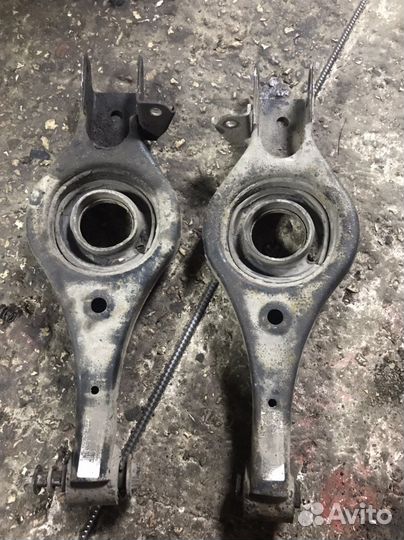 Задний нижний рычаг KIA Sportage 3