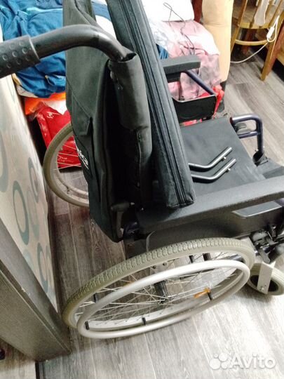 Кресло коляска для инвалидов