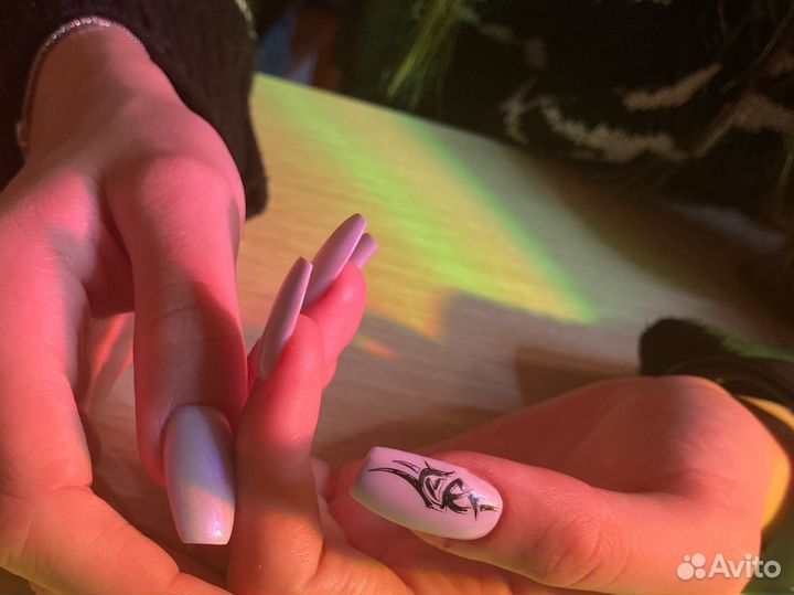 Наращивание ногтей