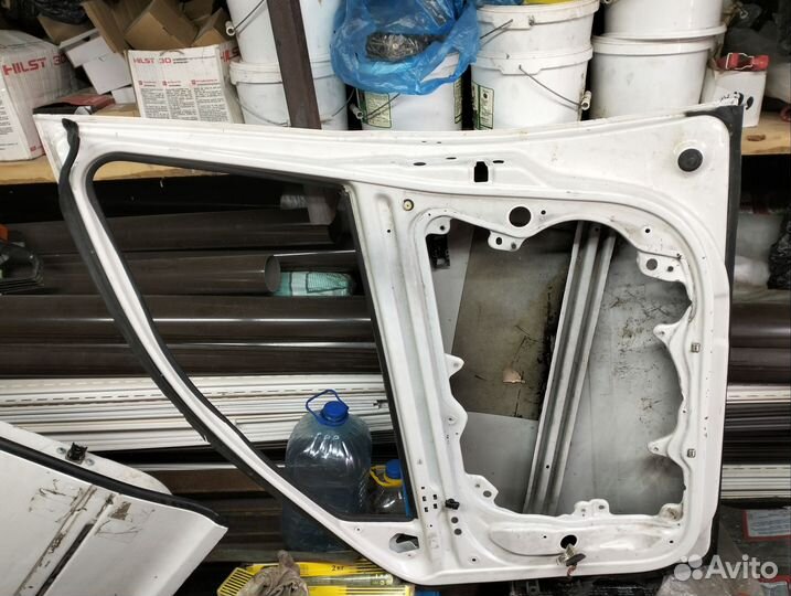 Двери правые Октавия а5