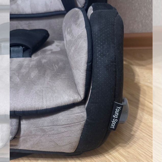 Автомобильное кресло recaro young sport