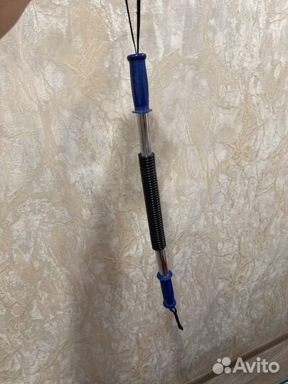 Ручной тренажер эспандер