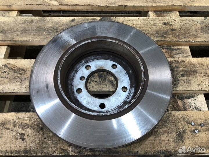 Диск тормозной задний Bmw 5 E60 N52B25 2005