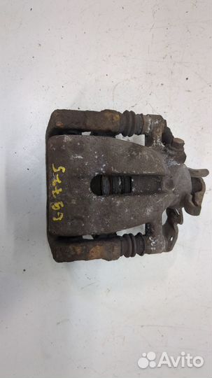 Суппорт Opel Zafira A, 2001