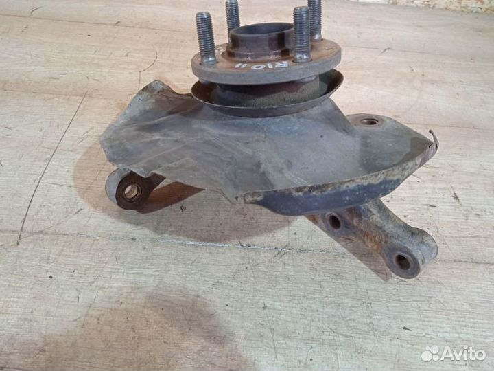 Кулак поворотный передний левый Kia Rio 2 sedan