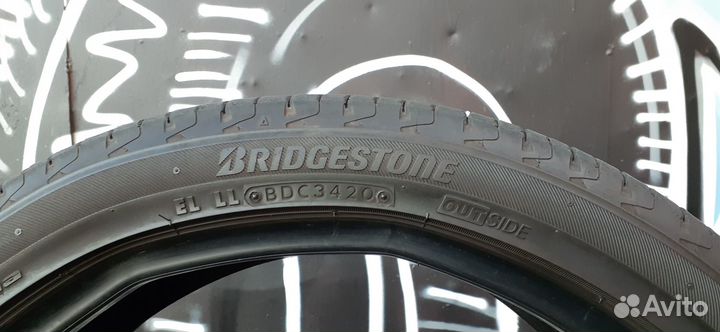 Bridgestone Regno GR-XII 235/40 R18