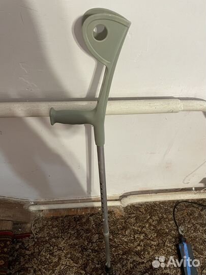 Костыль локтевой