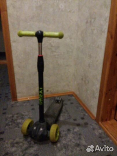 Самокат детский трехколесный бу