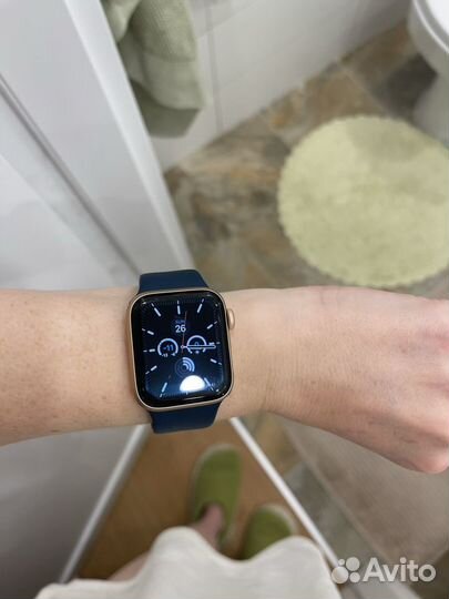 Apple watch se, куплены в Нью-Йорке в 2021