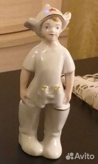 Статуэтка фарфоровая СССР 