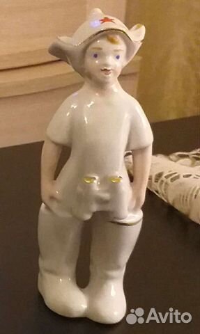 Статуэтка фарфоровая СССР 