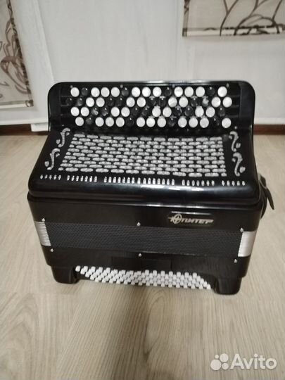 Баян Юпитер 2д