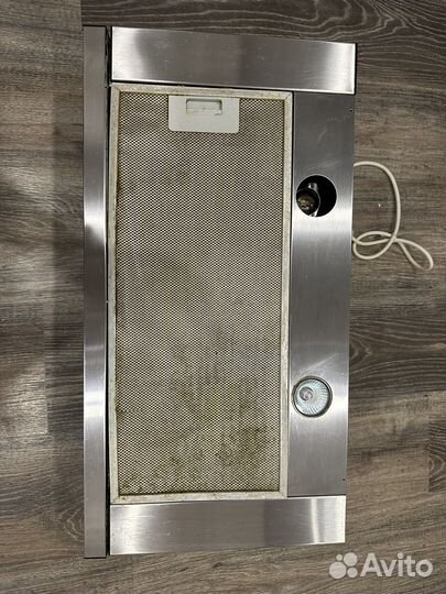 Вытяжка Krona двухмоторная 60 см