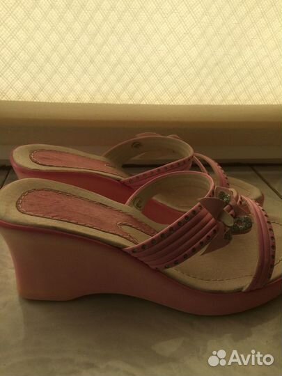 Женская летняя обувь