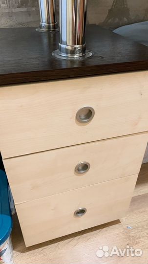 Маниюрный стол